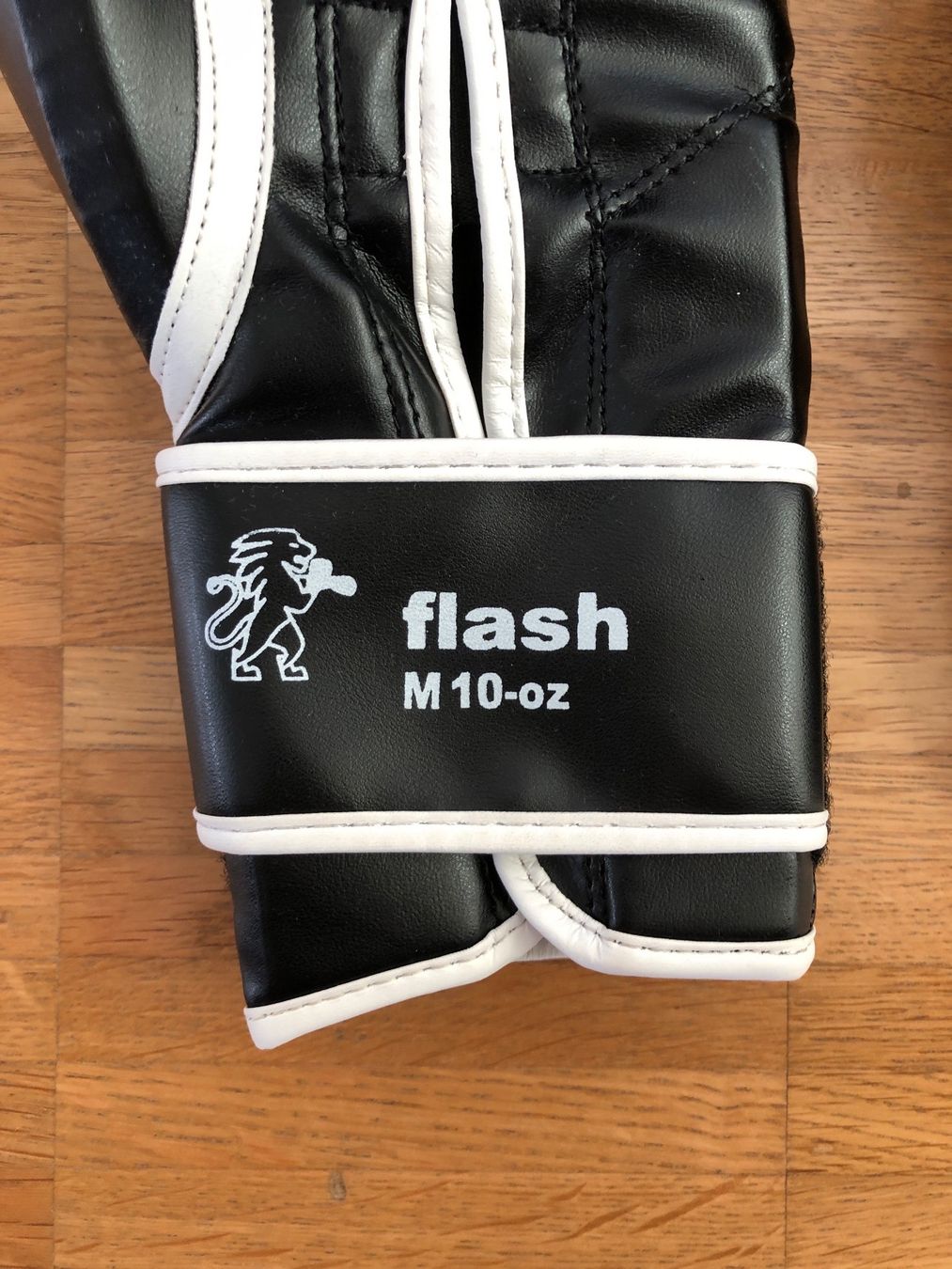 Protezioni & Imbottiture: Kit da kick boxing – Nuovo (secondo la descrizione) da Basel venduto da ser_qy29 1