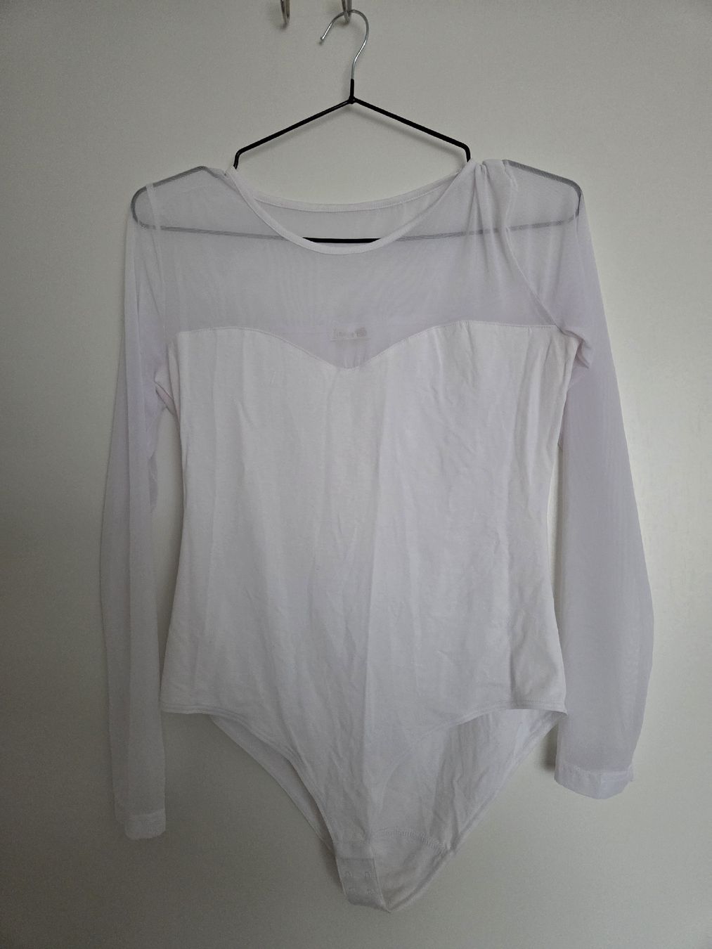 Tops: Damen Body mit Mesh-Einsatz, Gr. S, neu. – Neuf (Voir description) à Pfäffikon ZH par e13_x2n5