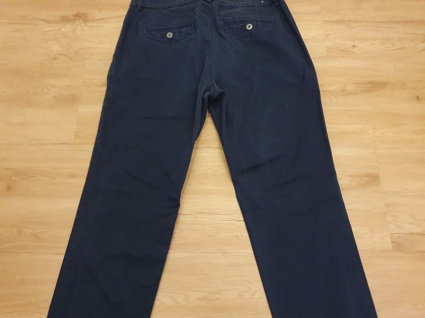 Esprit Pantaloni: Esprit dunkelblaue Chino, Gr. 38/32 – Usato da Heinrichswil venduto da sabi2809 8
