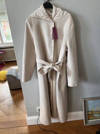 Deha Mantel mit Kapuze beige Grösse L neu mit Etikett