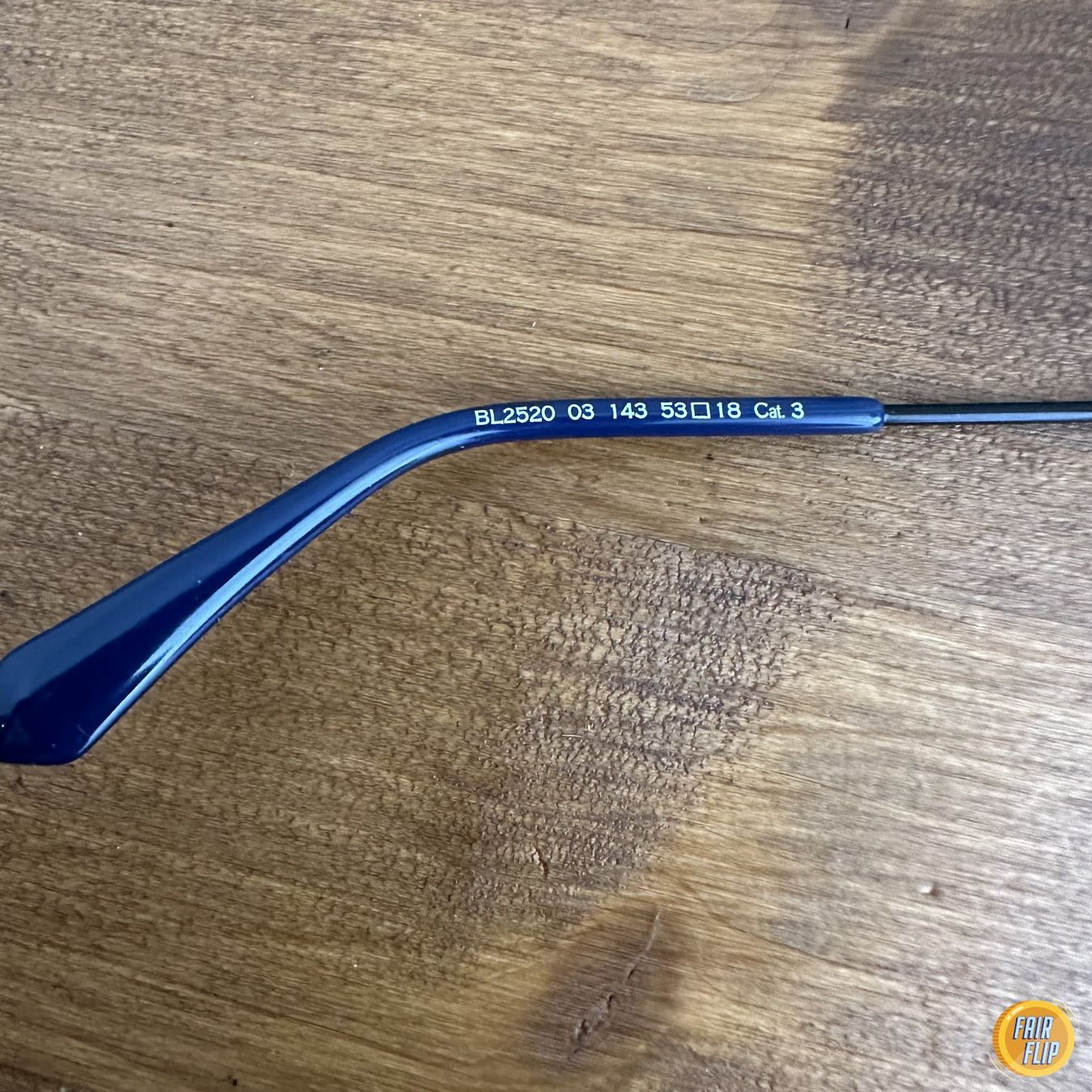 Balmain Brillen & Gläser: Balmain Sonnenbrille BL2520 – Gebraucht aus Luzern von fairflip 5