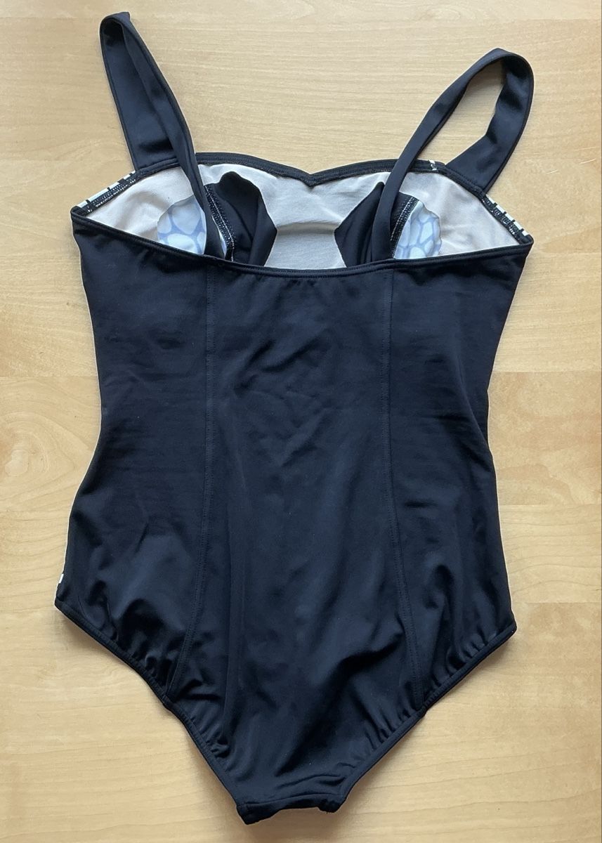 Costumi da bagno & Bikini: Badeanzug Damen schwarz/weiss Grösse 40 – Usato da Kreuzlingen venduto da LoveTheSea 1