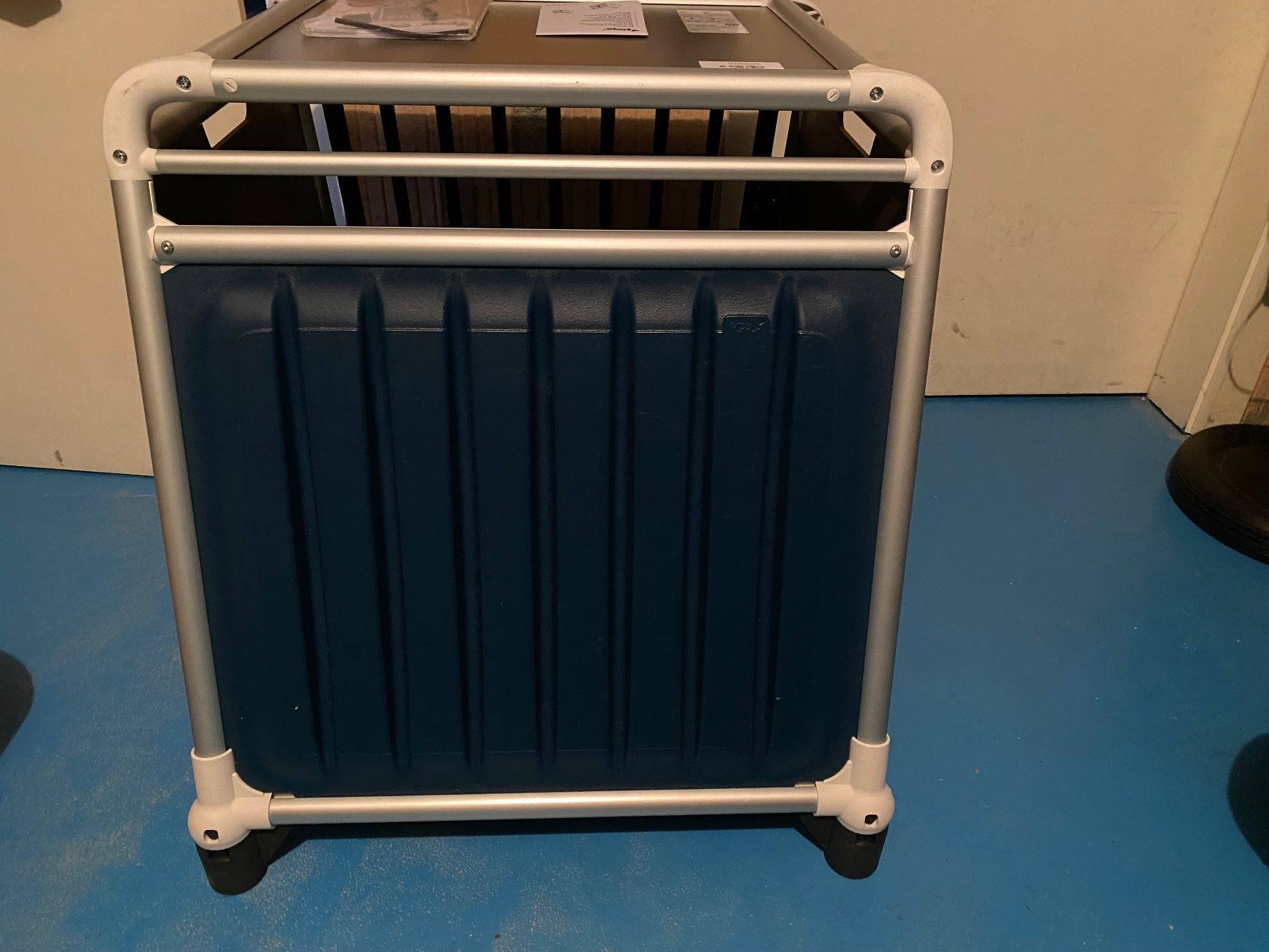 4pets Gabbie, trasporto & Sicurezza: Hunde Transportbox  4 Pets 3 Eco M – Usato da St. Gallen venduto da simeli- 3