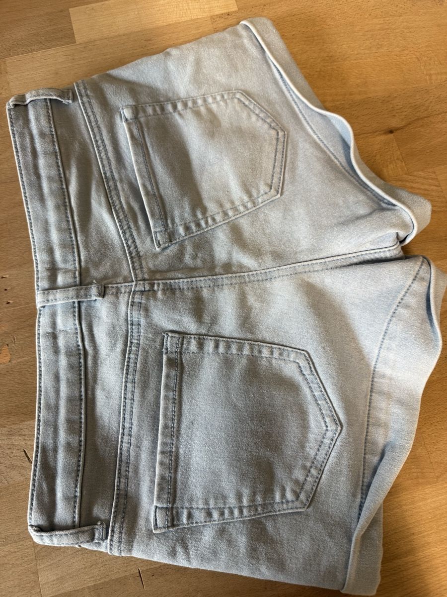 Hosen: Shorts – Gebraucht aus visp von Kmemo1 3