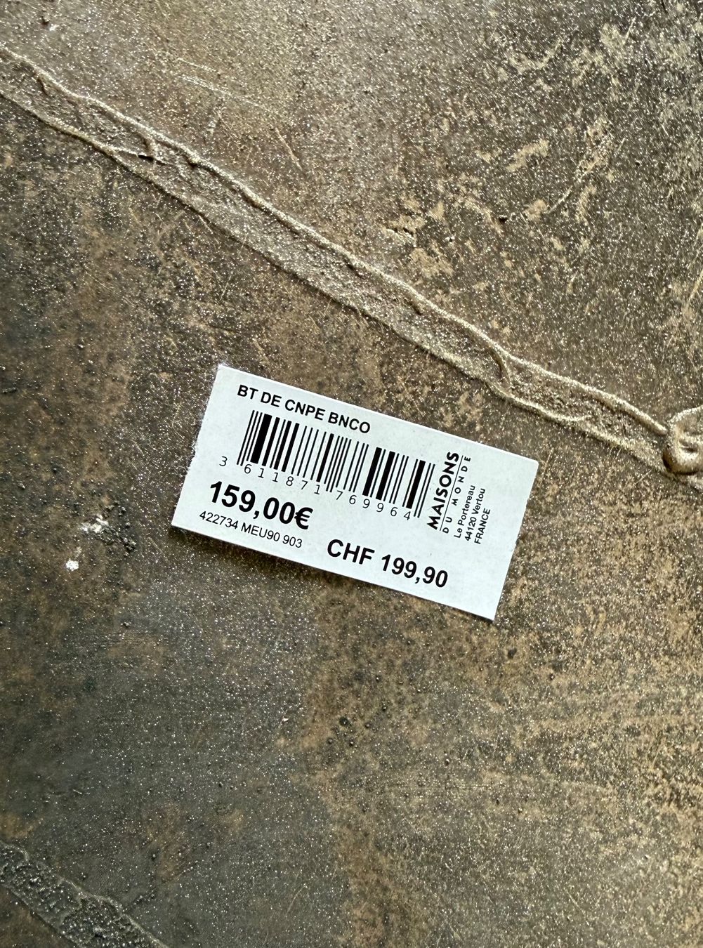 Maisons du monde Tavoli: Goldiger Beistelltisch in Schädelform – Usato da Reinach AG venduto da Majo.K 9
