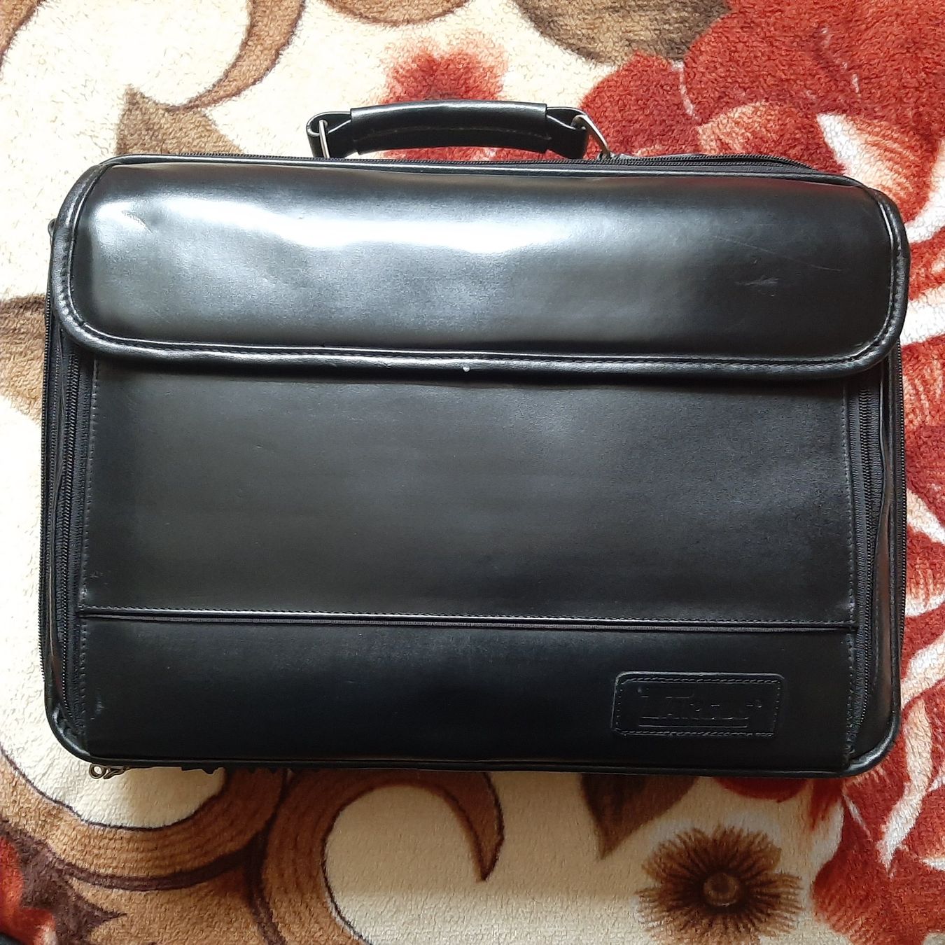 Valigie & Borse: porte-documents – Usato da Carouge GE venduto da cecob0909