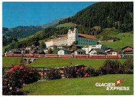 Glacier-Express bei Disentis