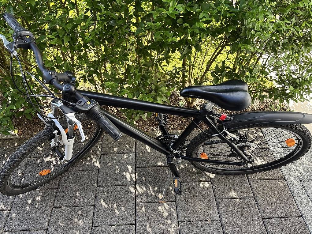 Biciclette: Kinderfahrrad 26 Zoll schwarz – Usato da Buttisholz venduto da Dodobon 3