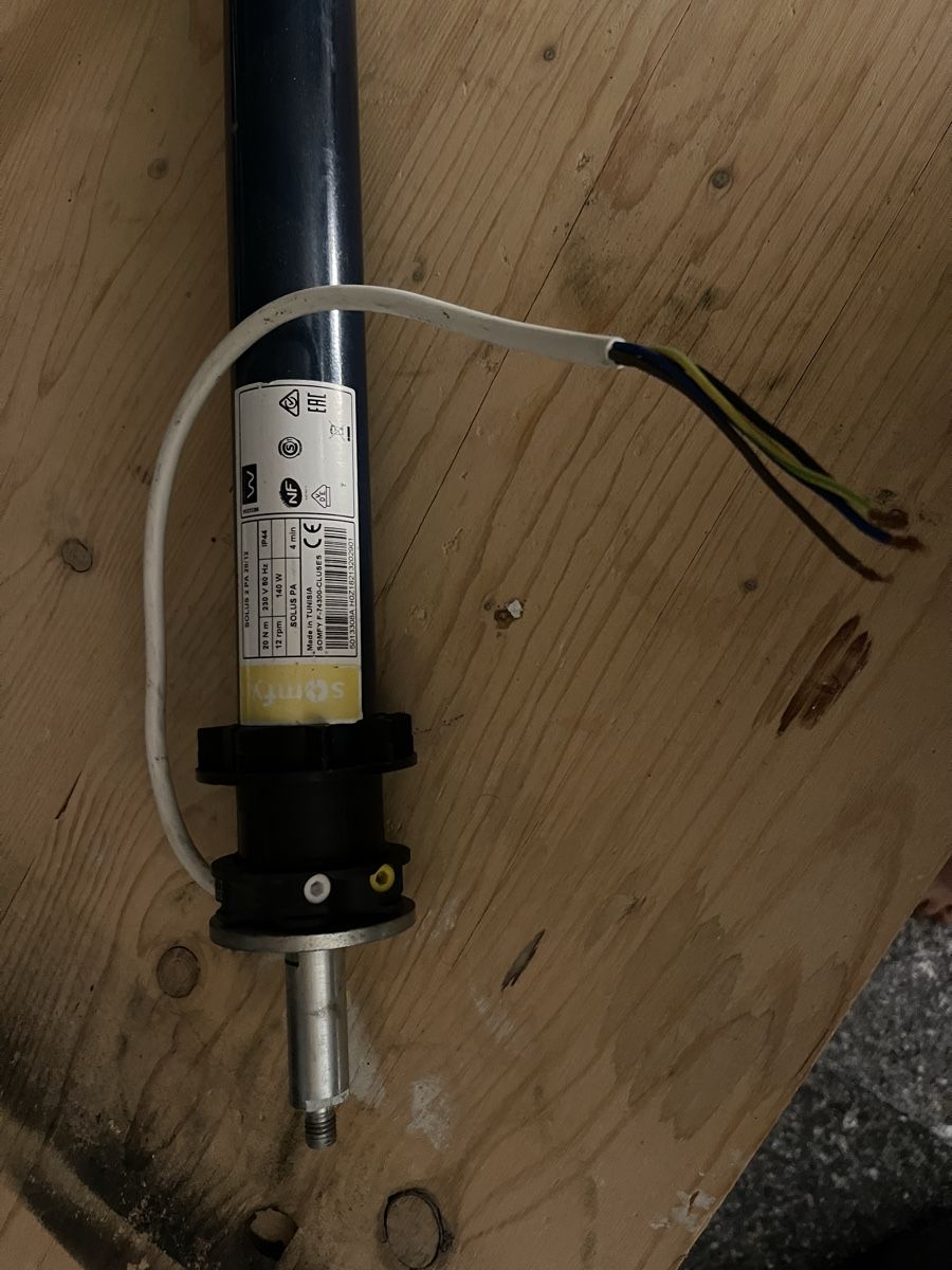 Electrotechnique: Somfy Rollladen Motor  – D'occasion à Bottmingen par ale3829 4