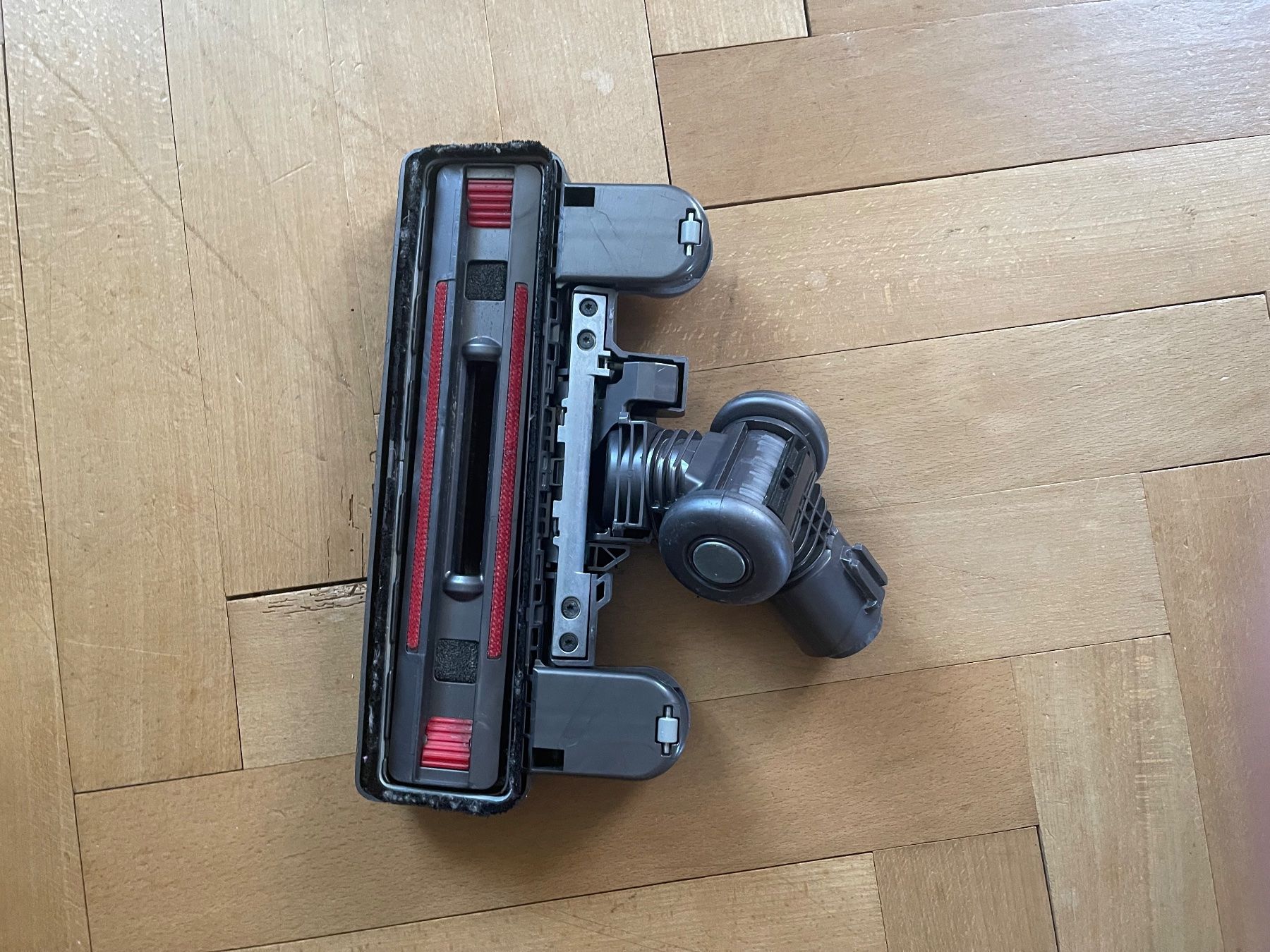 Dyson Aspirapolveri & Accessori: Dyson DC23 – Usato da Niederönz venduto da lauren0216 2