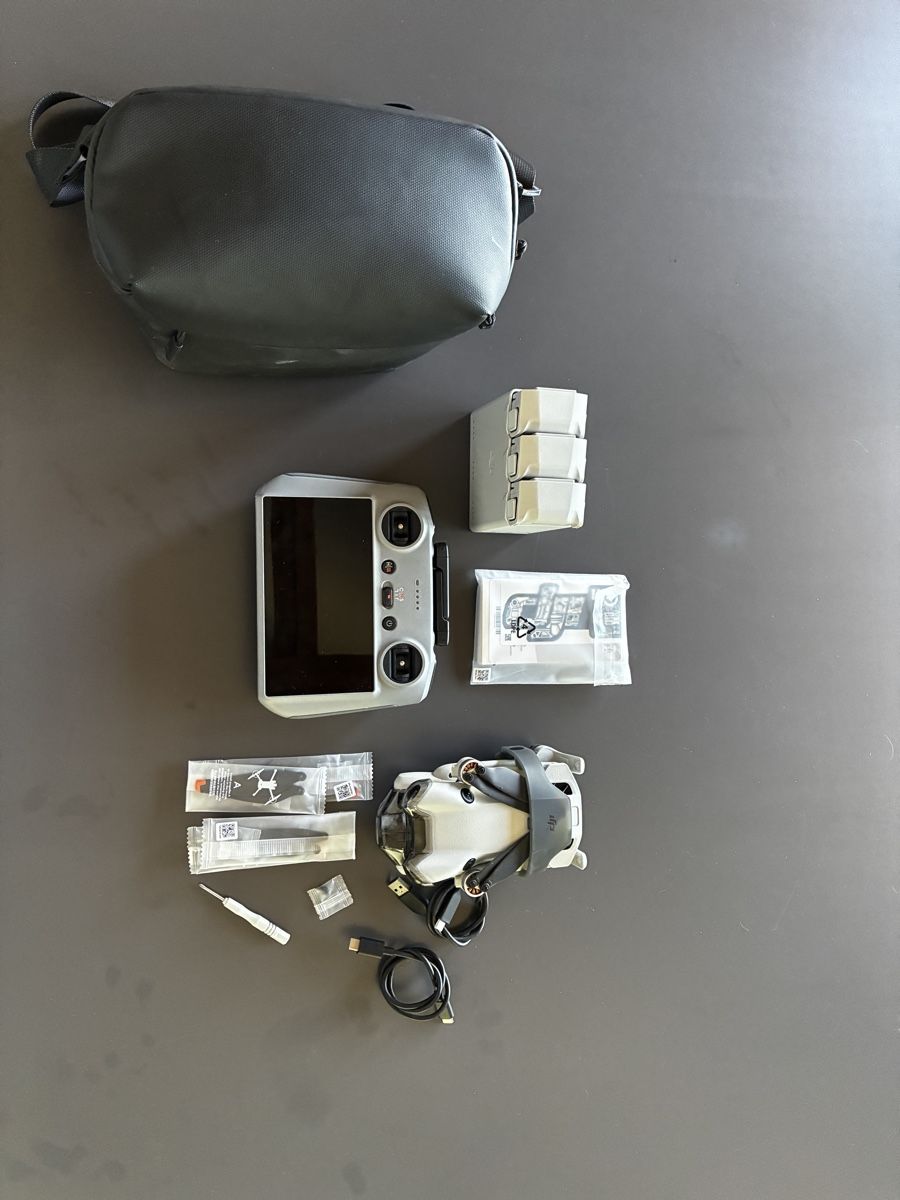 DJI Action Cam: DJI Mini 4 Pro Fly More Combo – Neu (gemäss Beschreibung) aus Münsingen von Via_pq5m