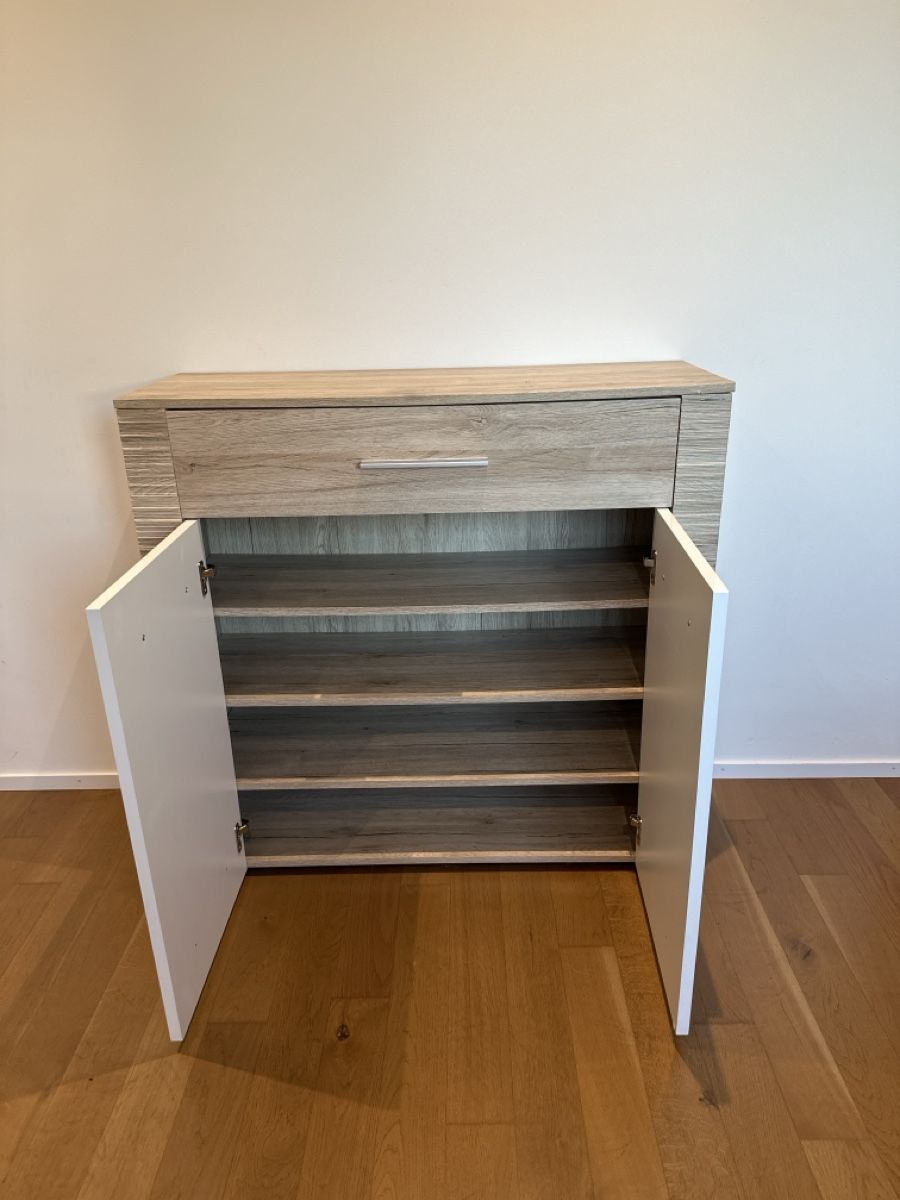 Guardaroba: schuhschrank – Usato da Dozwil venduto da muffling 3