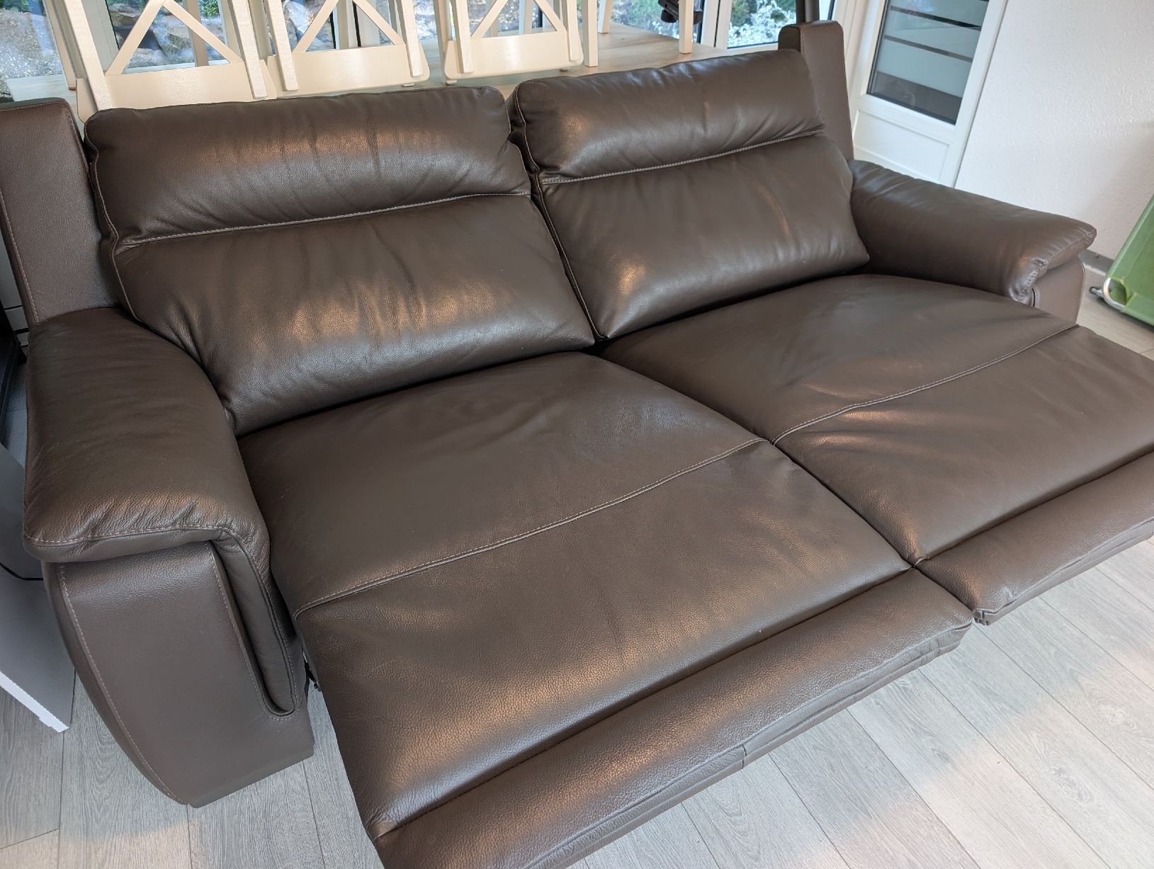Conforama Divani: 2.5er + 1er Leder Sofa mit Relax Funktion – Usato da Rebstein venduto da pauldainty 3