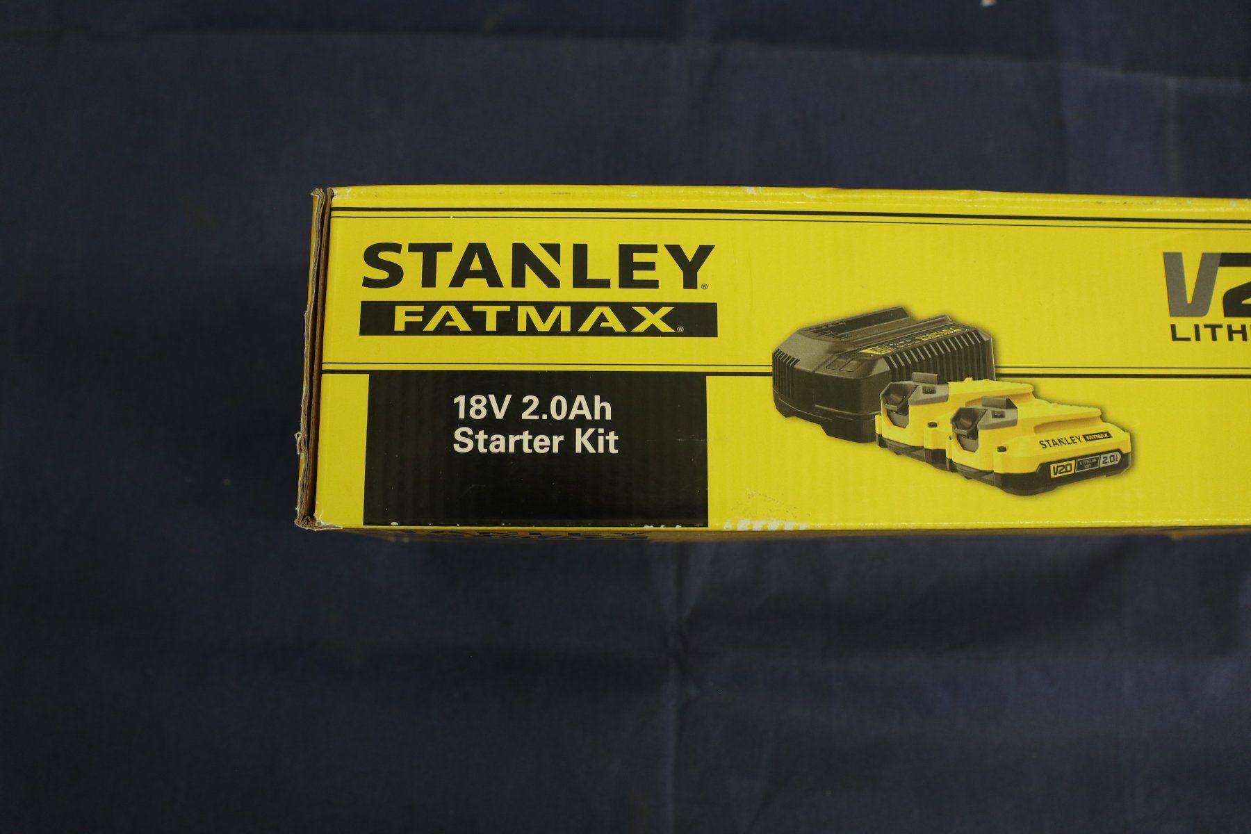 Stanley Akkus & Batterien: STANLEY FATMAX V20 Akku-Starterset 2.0 Ah – Neu und originalverpackt aus Liestal von FuV01 3