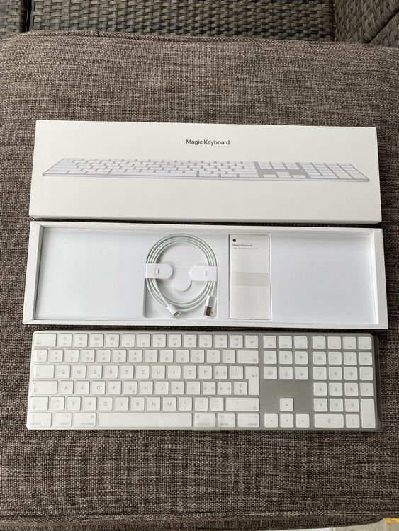 Apple Magic Keyboard - CH mit Zifferblock Tastatur (Gebraucht) in ...