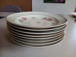 Thomas Ivory  8 Suppenteller mit Rosenmuster