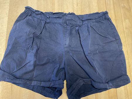 Shorts Bershka Grösse 38