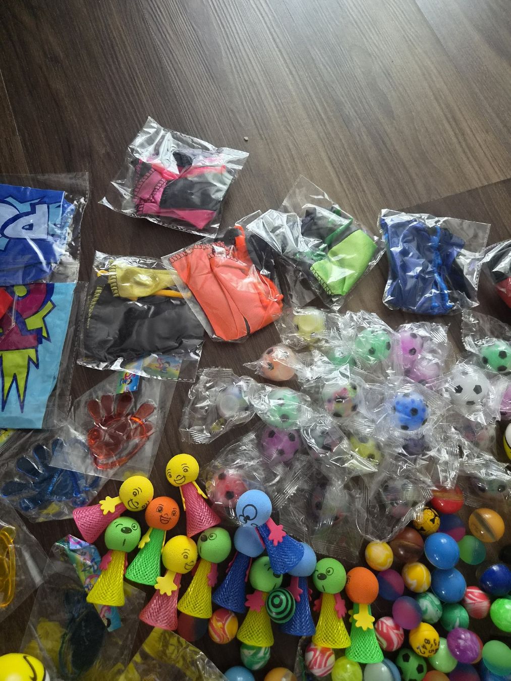 Giocattoli: Kindergeburtstag Mitgebsel Mega Set NEU – Nuovo (secondo la descrizione) da Altishofen venduto da tammy05 3