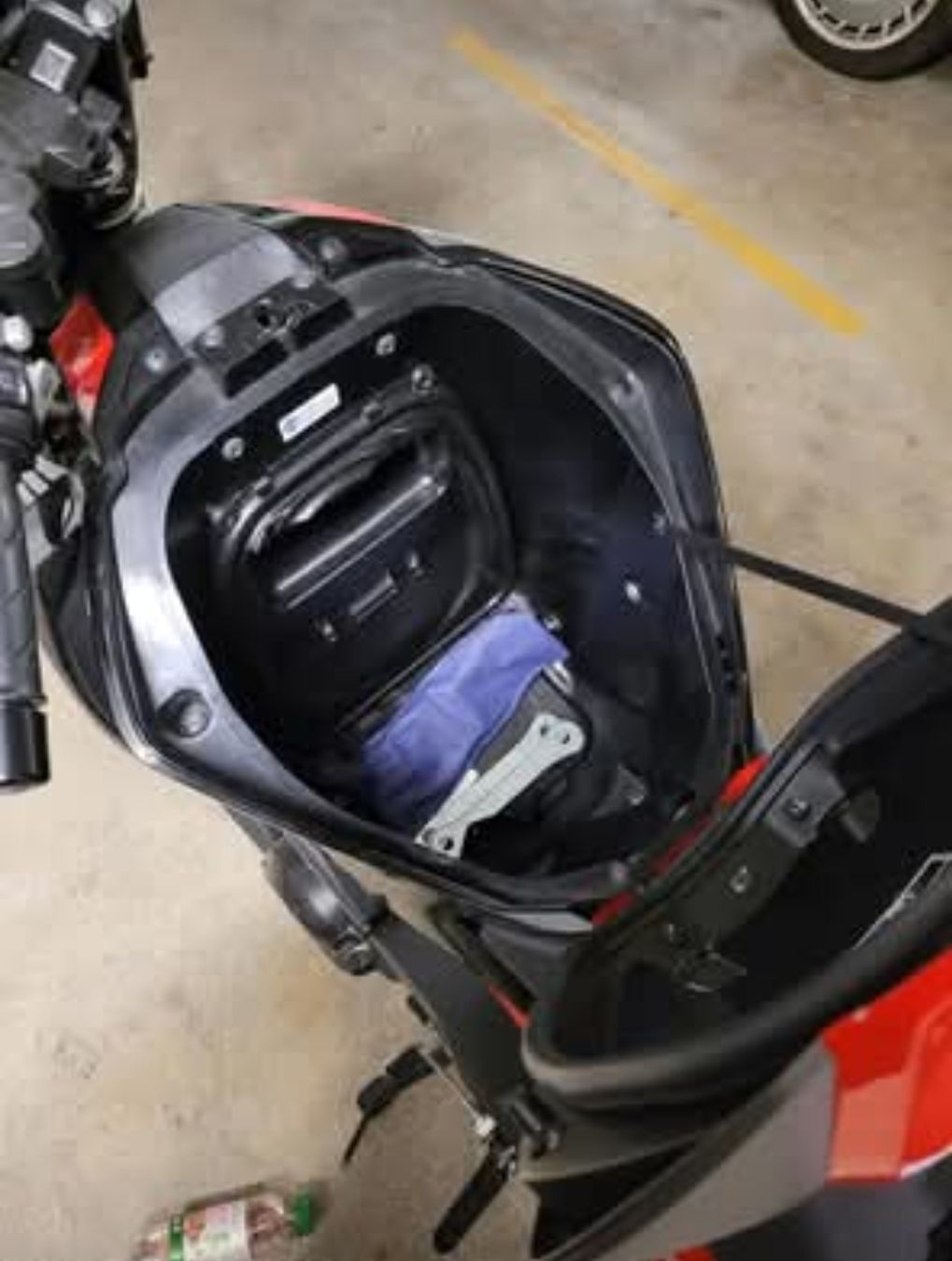 Honda Strada: Honda NC750SA – Usato da Rotkreuz venduto da NextChance 7