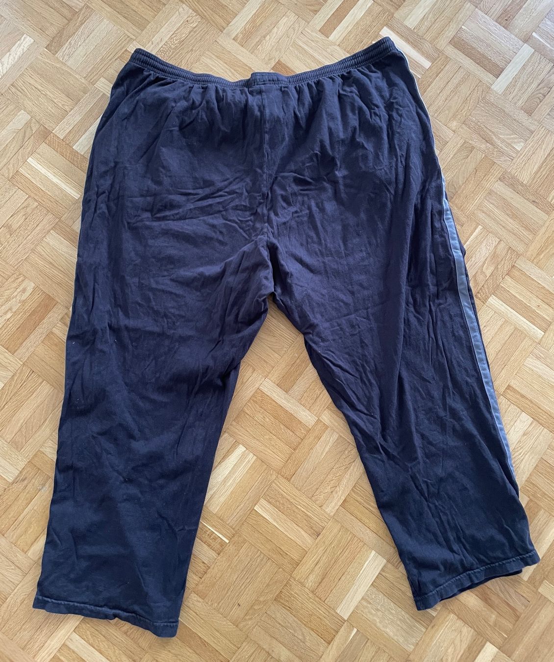 Pantaloni: Trainerhose schwarz-grau, Grösse 2XL – Usato da Gümligen venduto da soleil149 1