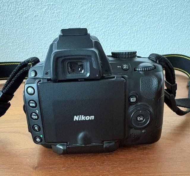 Nikon Fotocamera: NIKON Digitalkamera D5000 – Nuovo (secondo la descrizione) da Ossingen venduto da Orelius 1