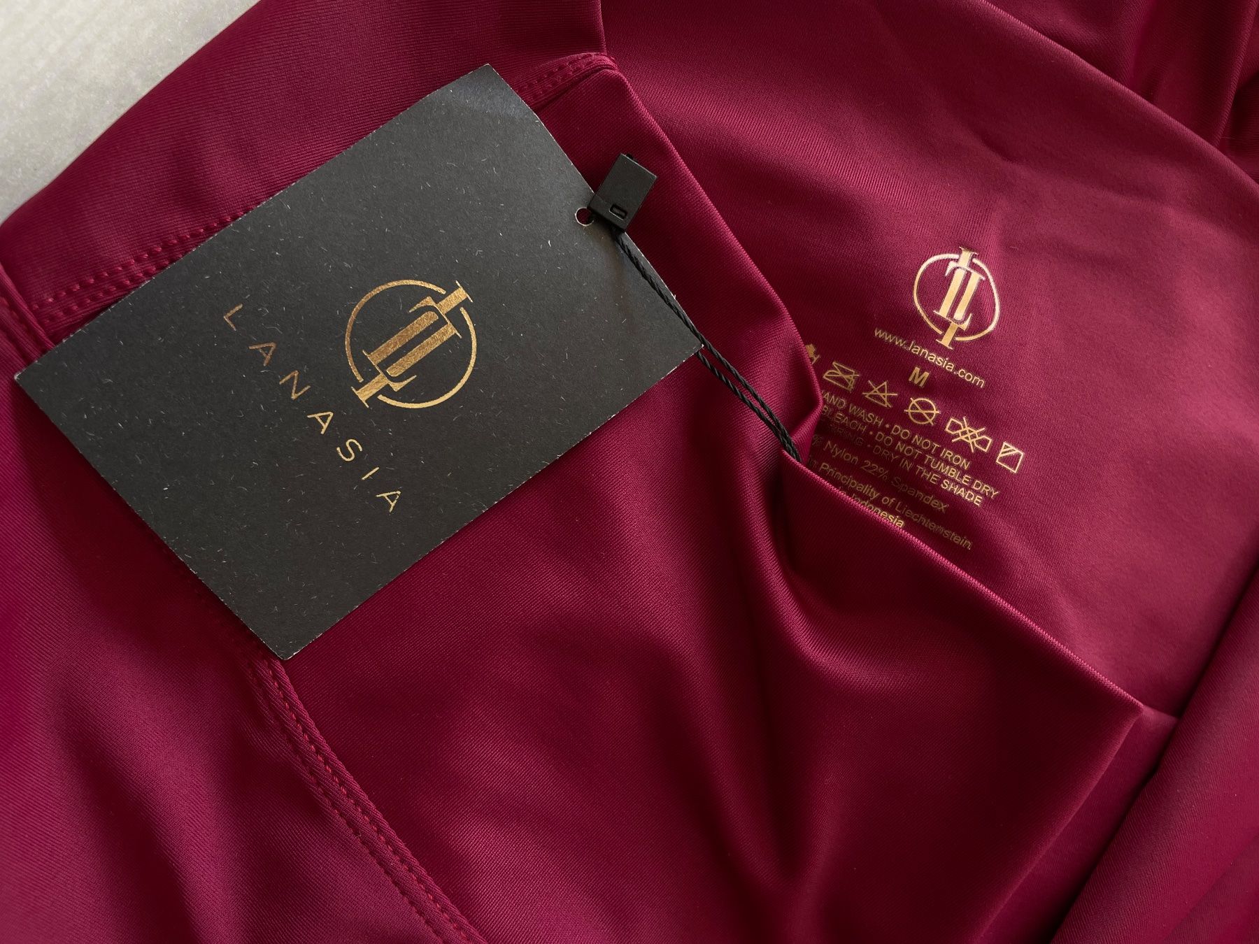 Leggings: Designer Leggins bordeaux (M) – Nuovo e nell'imballaggio originale da Triesen venduto da antonellaaa_ 1
