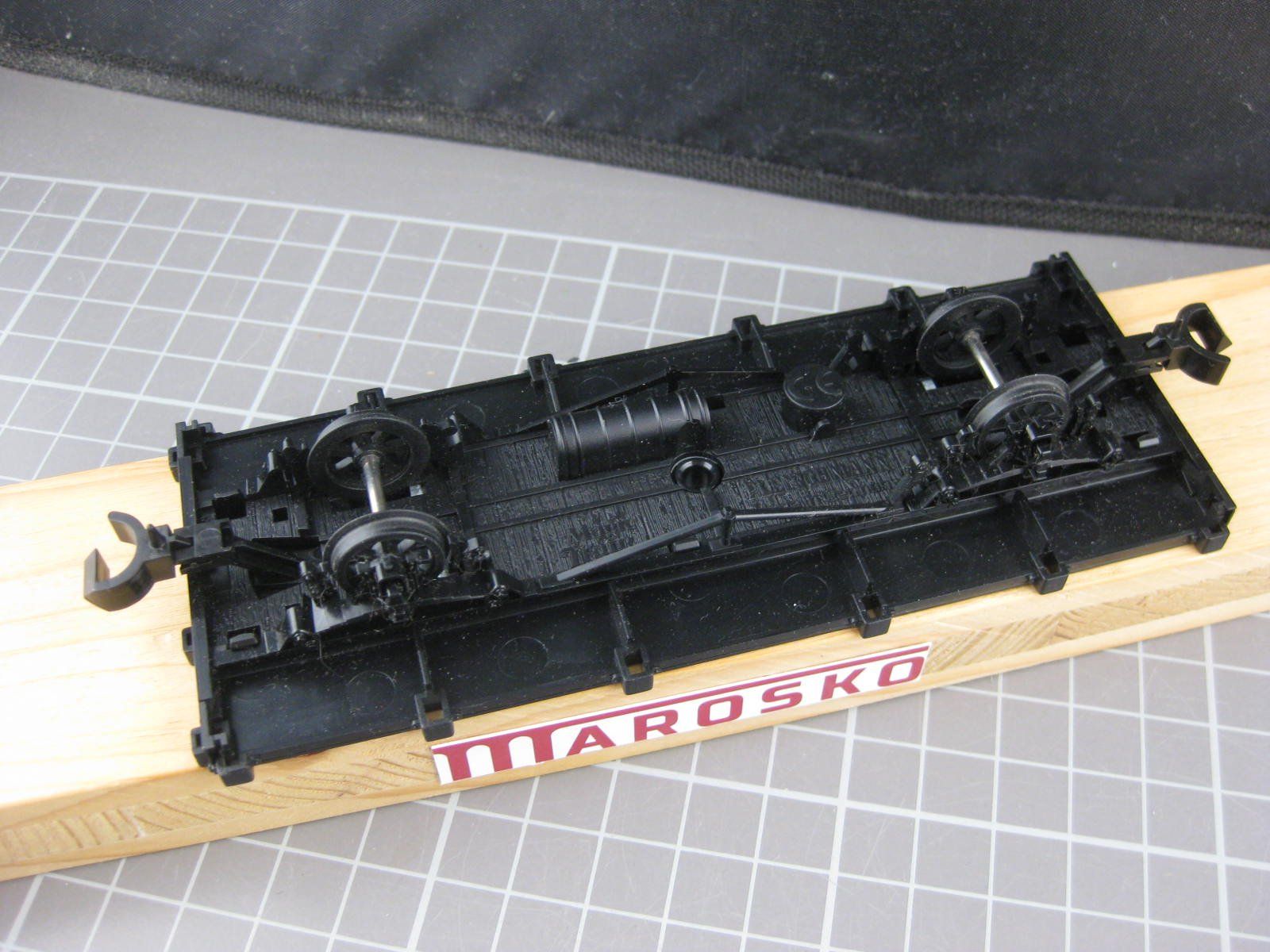 Fleischmann Modellini di ferrovie: Fleischmann Magic-Train Untergestell, ohne OVP, . – Nuovo (secondo la descrizione) da Malters venduto da Marosko 1