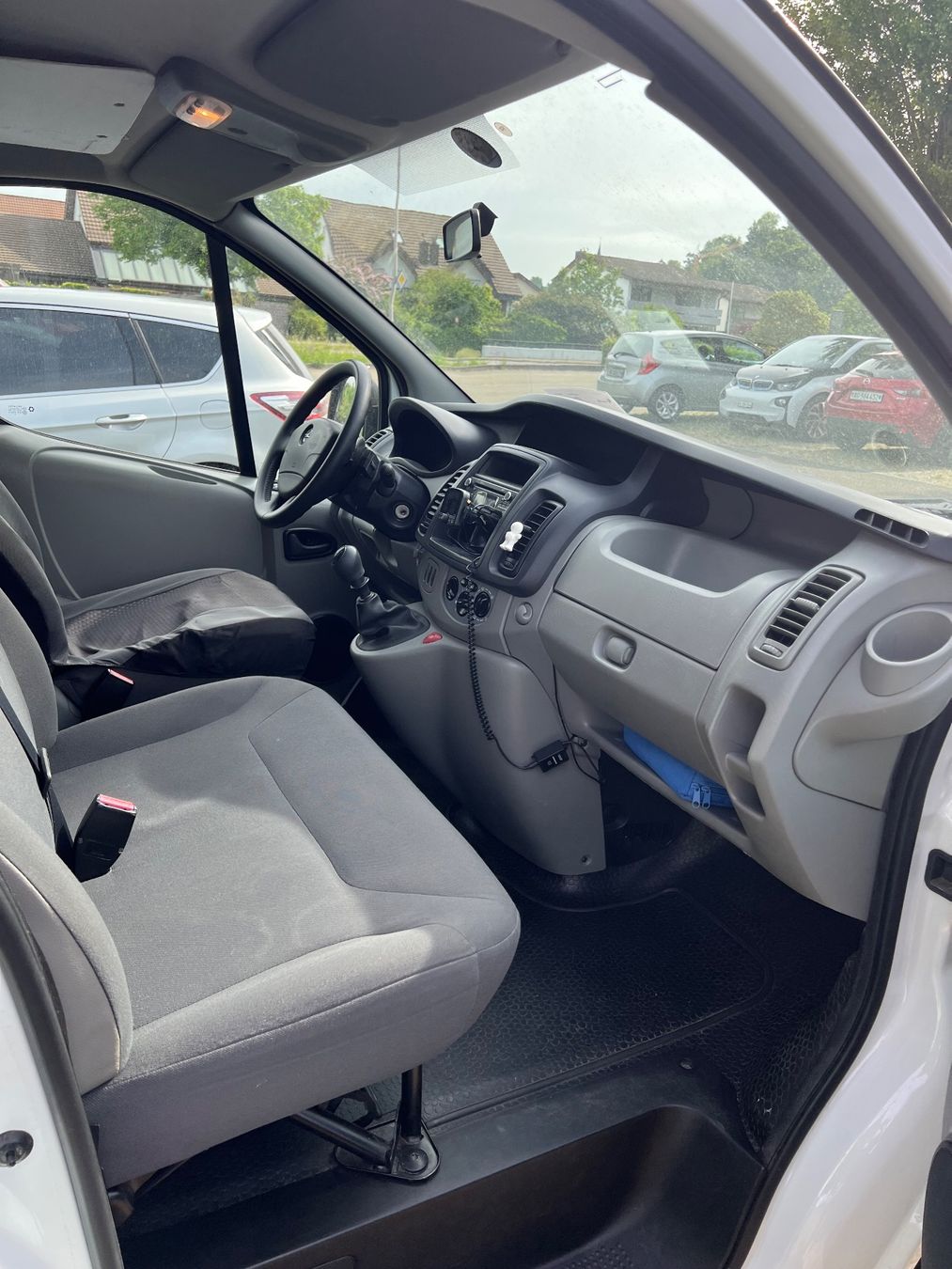 Veicoli da campeggio: Campervan Opel Vivaro Selbstausbau – Usato da Würenlingen venduto da Activia 9