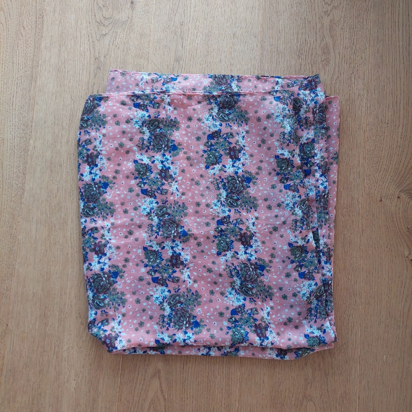 Foulard & Sciarpe: Schlauchschal – Usato da Fehraltorf venduto da fridolin024