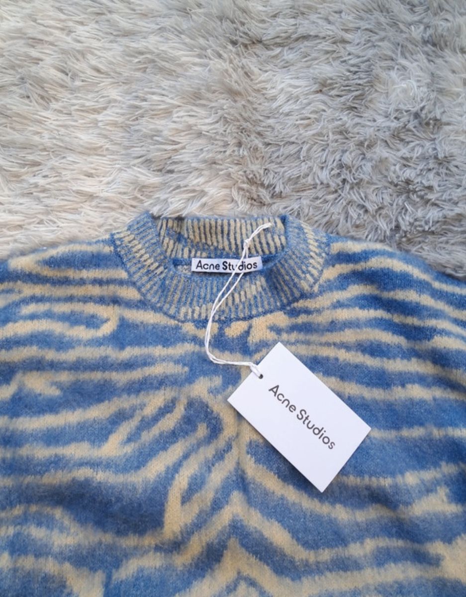 Acne Studios Pulls & Sweat-shirts: Acne Studio wool sweater – Neuf avec emballage d'origine à Plan-Les-Ouates par Loved_Panda_Clothing 2