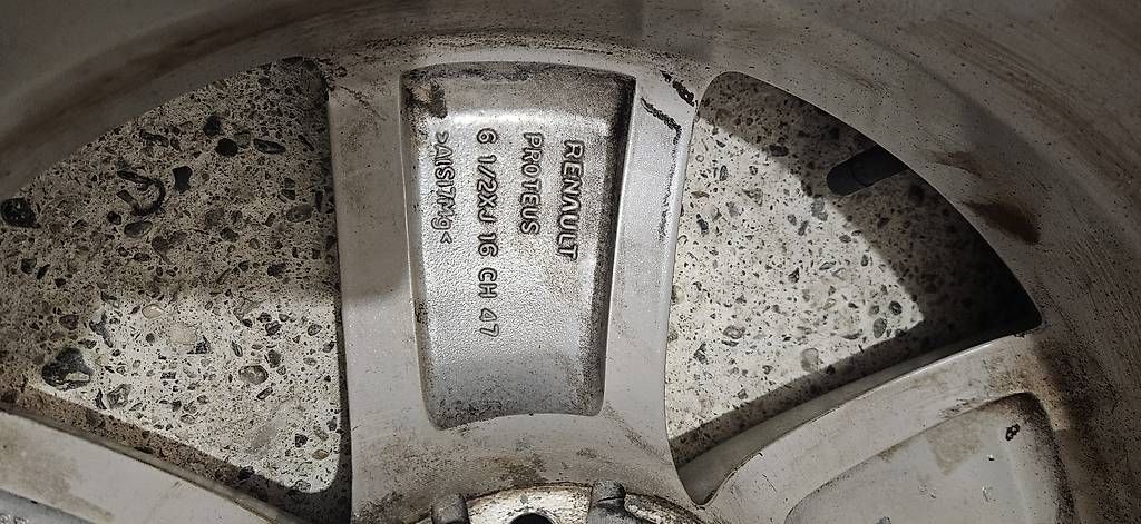 Pneumatici & Ruote complete: Roues d'été Renault – Usato da Bulle venduto da star68 4