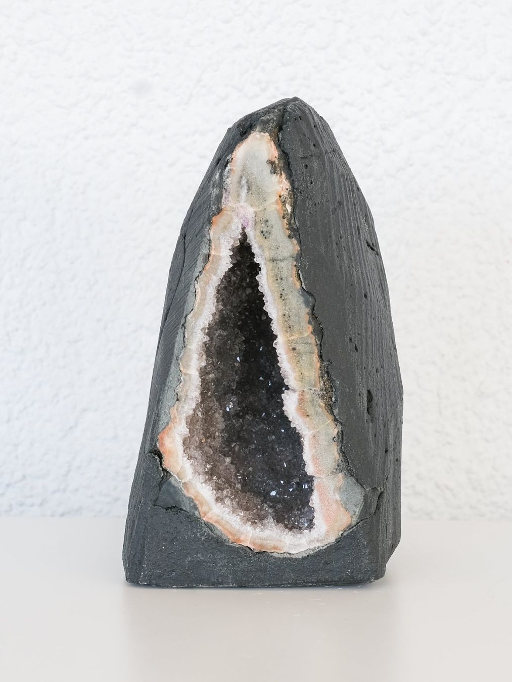 Mineralien & Heilsteine: Amethyst - Druse - Geode - Mineral - Edelstein - Quarz – Gebraucht aus Heiden von mats10