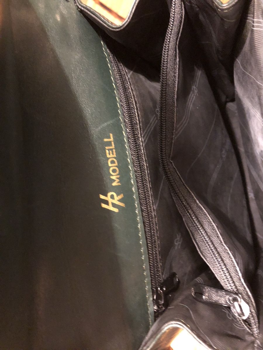 Borse da donna: Leder-Handtasche grün/schwarz – Usato da Versoix venduto da chr_2rpz 3