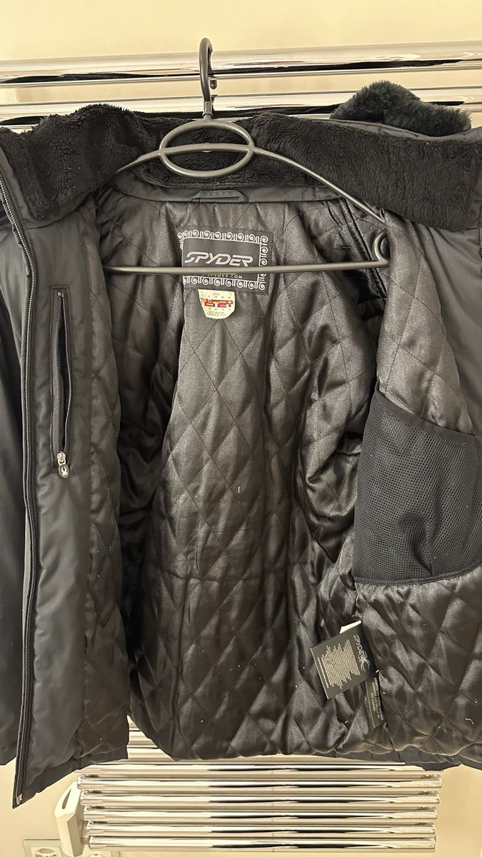 Spyder Jacken: Spyder Winterjacke, Schwarz, Damen, Grösse 38 – Gebraucht aus Ettingen von slg_4107 6