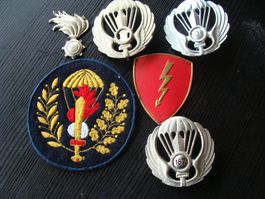 Lot de badges et insignes