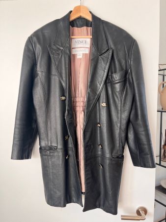 Jacke - schwarze Leder-Taillenjacke 80er Jahre Vintage-Stil