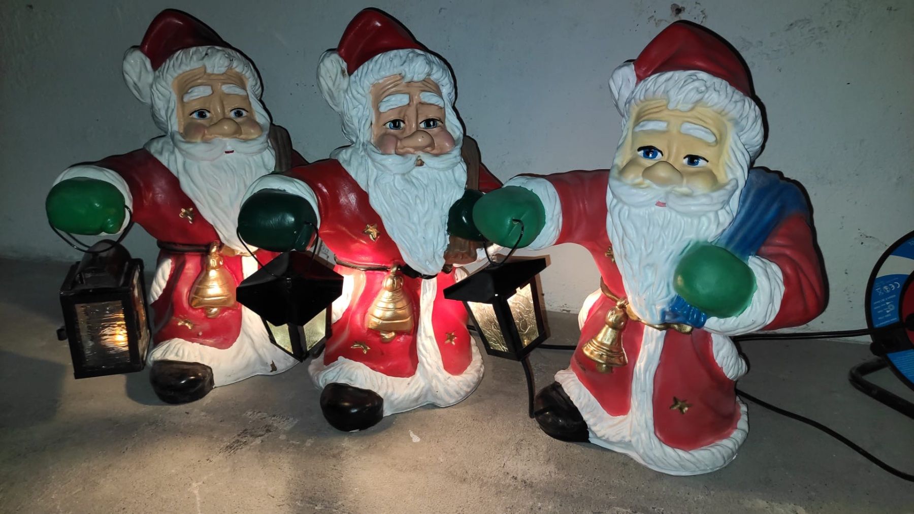 Figurines: Weihnachtsmann mit Laterne – Neuf avec emballage d'origine à Bern par zwirbelch 4