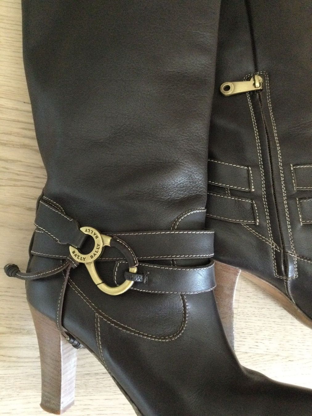 Bally Scarpe da donna: Bally Leder Stiefel – Usato da Wiedlisbach venduto da eka_n52w
