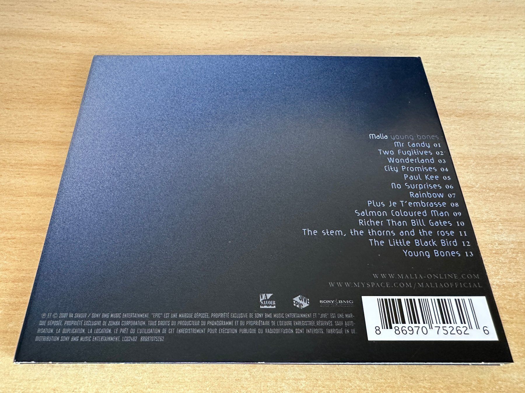 CD: Malia – Young Bones – Usato da Rikon im Tösstal venduto da Alpenmutz 1