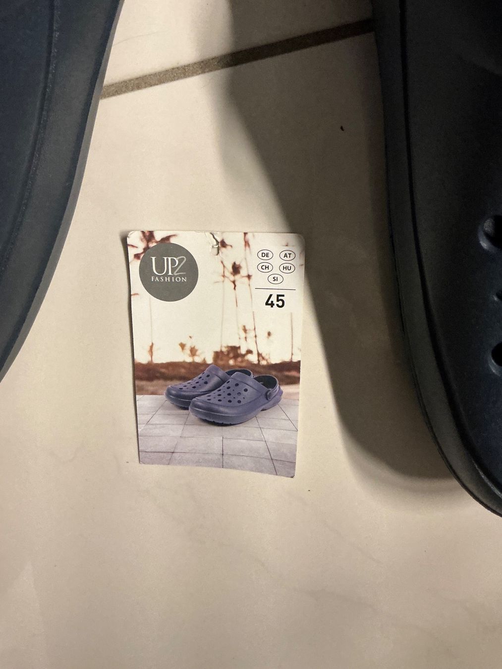 Herrenschuhe: Clocks Hausschuhe Gr.45 – Neu und originalverpackt aus Biel-Benken BL von Sahra1 1