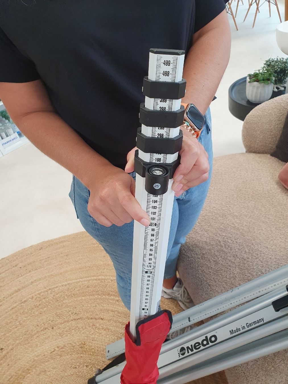 Misurare: Niveliergerät mit Stativ und Messlatte – Usato da Wädenswil venduto da tinanit 6