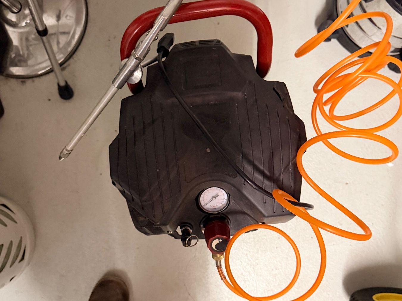 Compressori: Einhell Kompressor TH-AC 200/30 Top Zustand Sommeraktion – Usato da Oftringen venduto da reneechen 5
