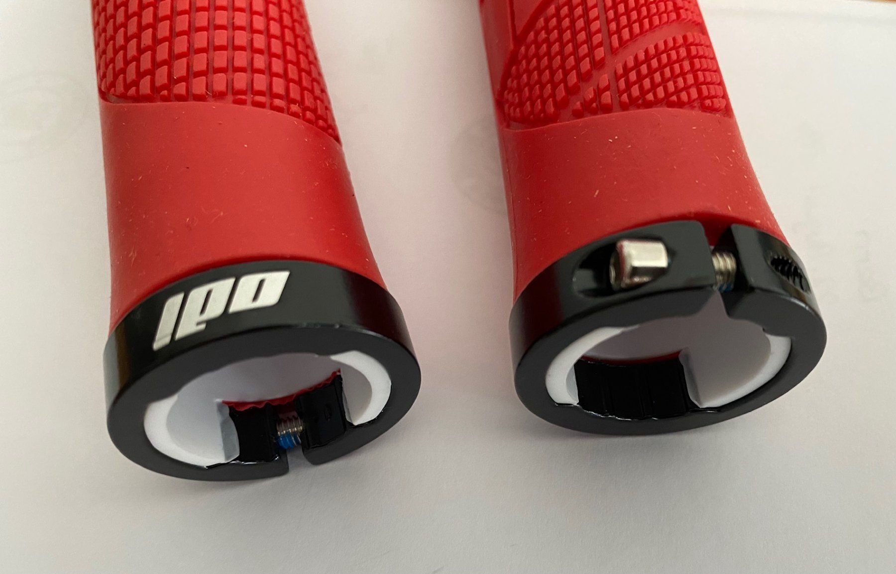 Pezzi di ricambio: Fahrrad / Velo / Lenkergriff rot – Nuovo e nell'imballaggio originale da Zollbrück venduto da shop_2016 1