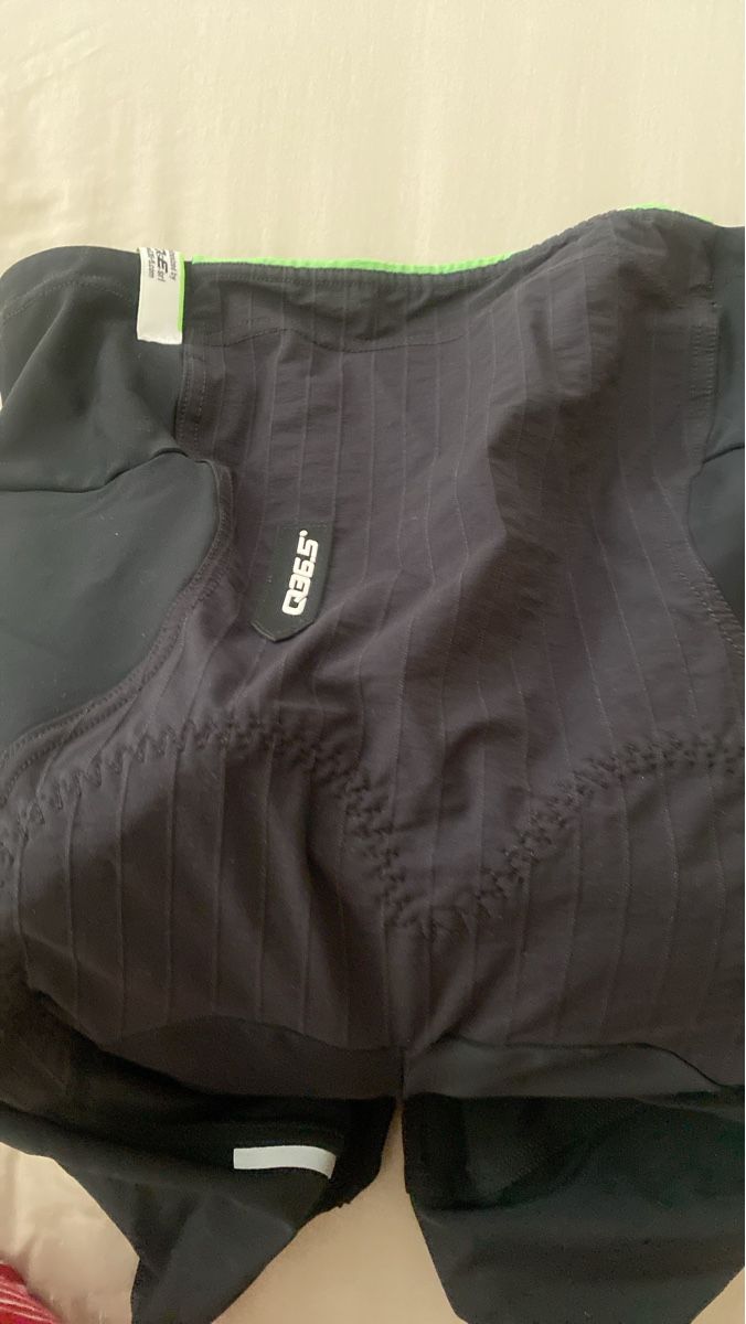 Pantaloni: Velo shorts gr Xs – Usato da Dietikon venduto da Tdaf33 2
