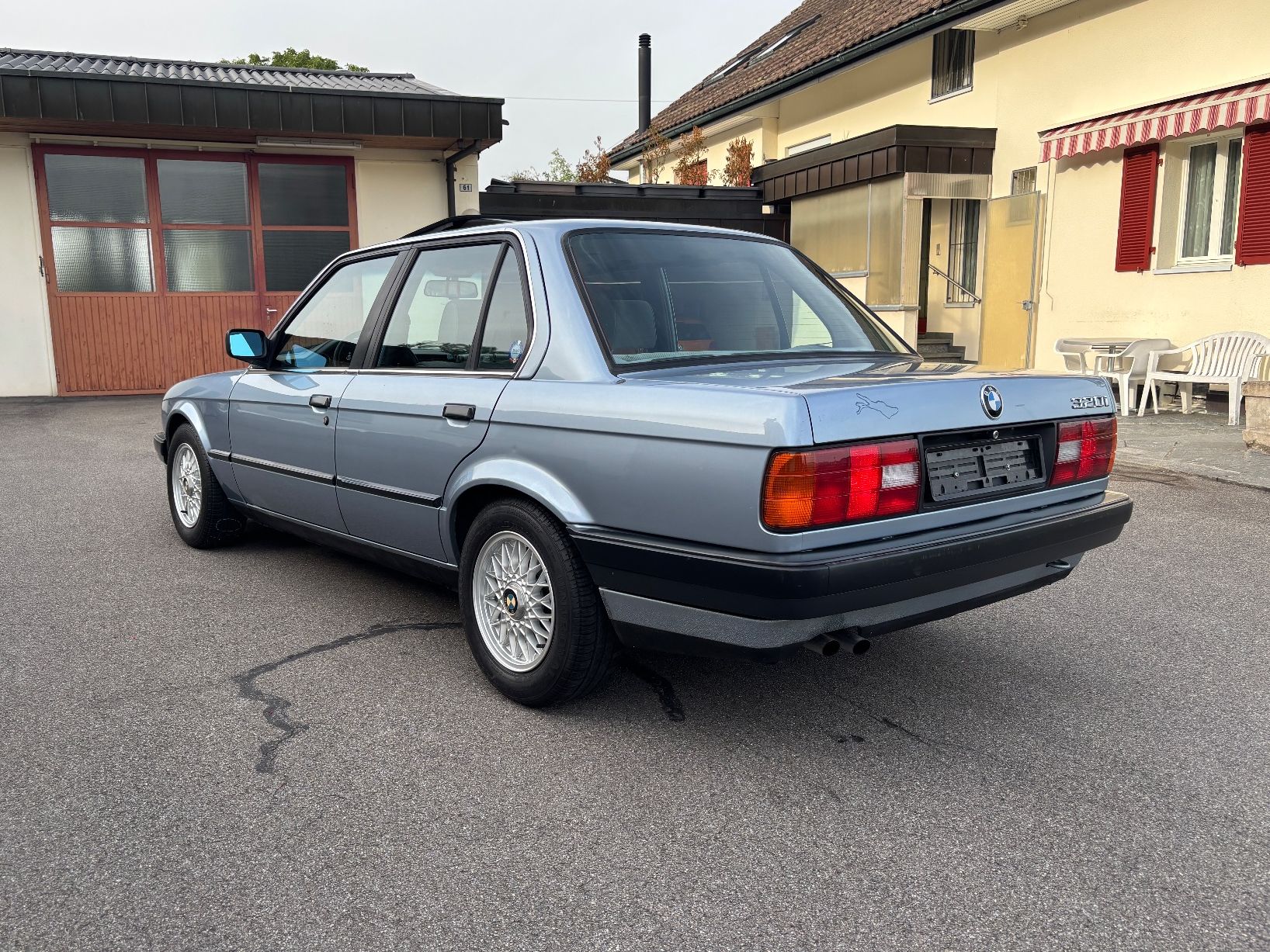 BMW Automobili: BMW E30 320i – Usato da Birrwil venduto da Gti2001 3