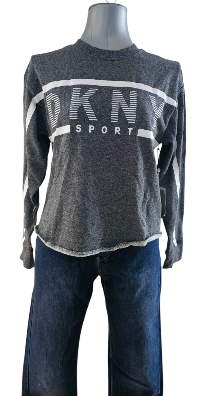DKNY Maglioni & Felpe: DKNY Pullover  Sport Gr. XS – Nuovo e nell'imballaggio originale da Langenthal venduto da SecondChanceShop