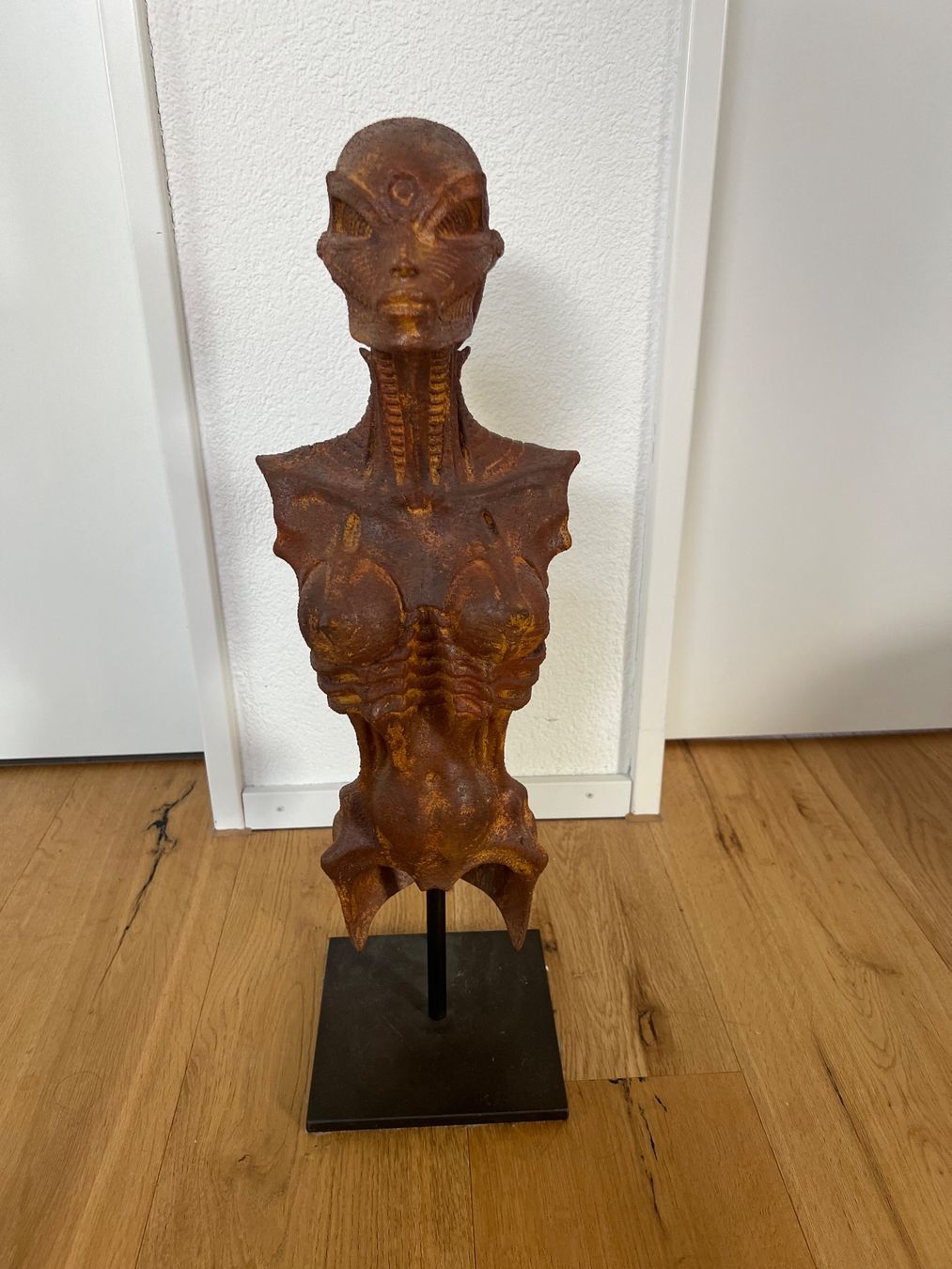 Sculture & Statue: HR Giger Biomechanoid Skulptur Rusty – Nuovo (secondo la descrizione) da Engelberg venduto da bel_5zn2 1