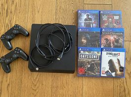 PS 4 mit viel Zubehör
