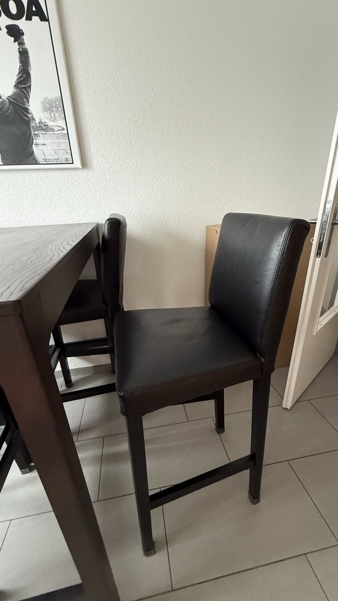 Set di tavolo e panche: Tisch und 4 Stühle Set – Usato da Bischofszell venduto da san_hkc5 4