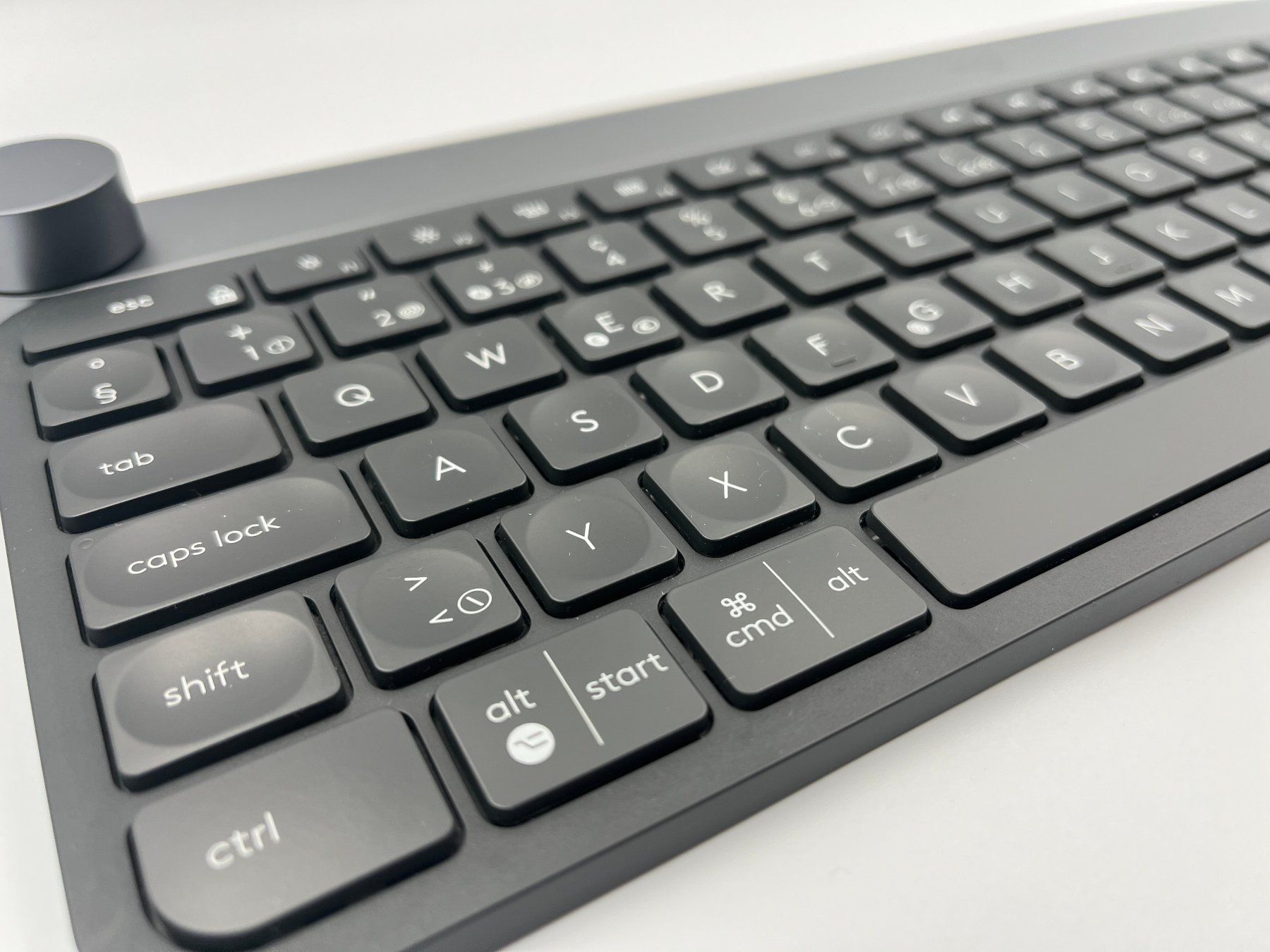 Logitech Tastiere: Logitech Tastatur CRAFT 920-008498 – Usato da Basel venduto da Xani 1